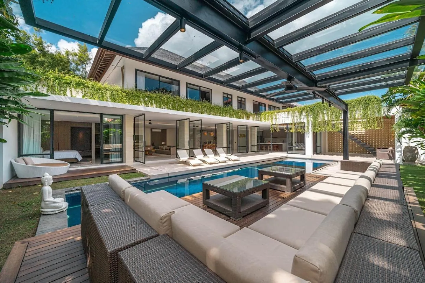 Prázdninový dům Sujiva Estate - Tranquil 5Br Villa W Huge Pool! Seminyak Indonésie