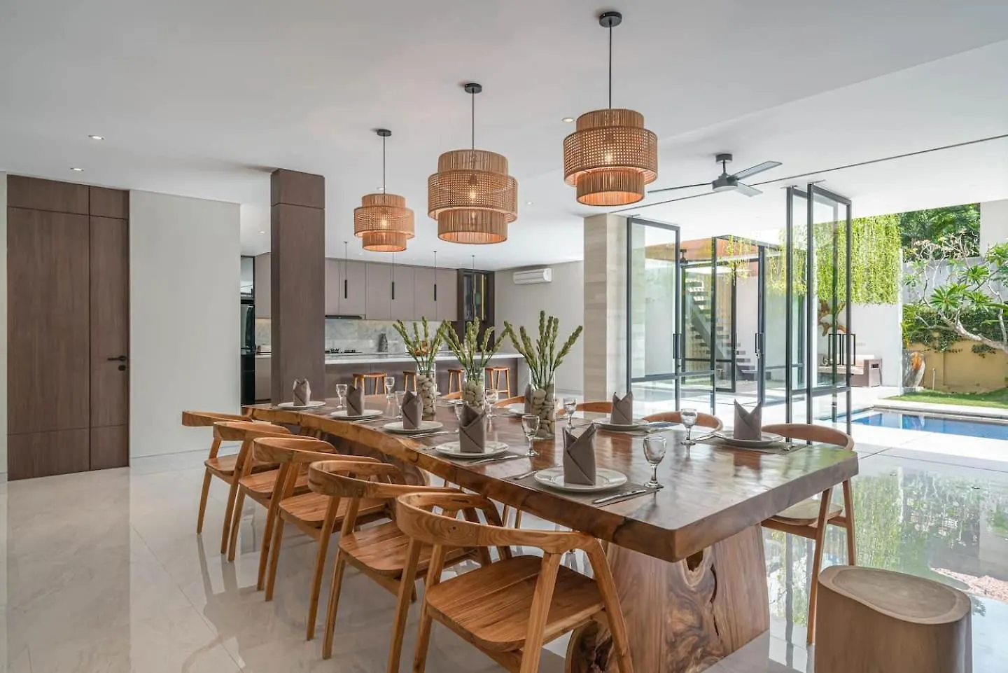 Sujiva Estate - Tranquil 5Br Villa W Huge Pool! Seminyak
