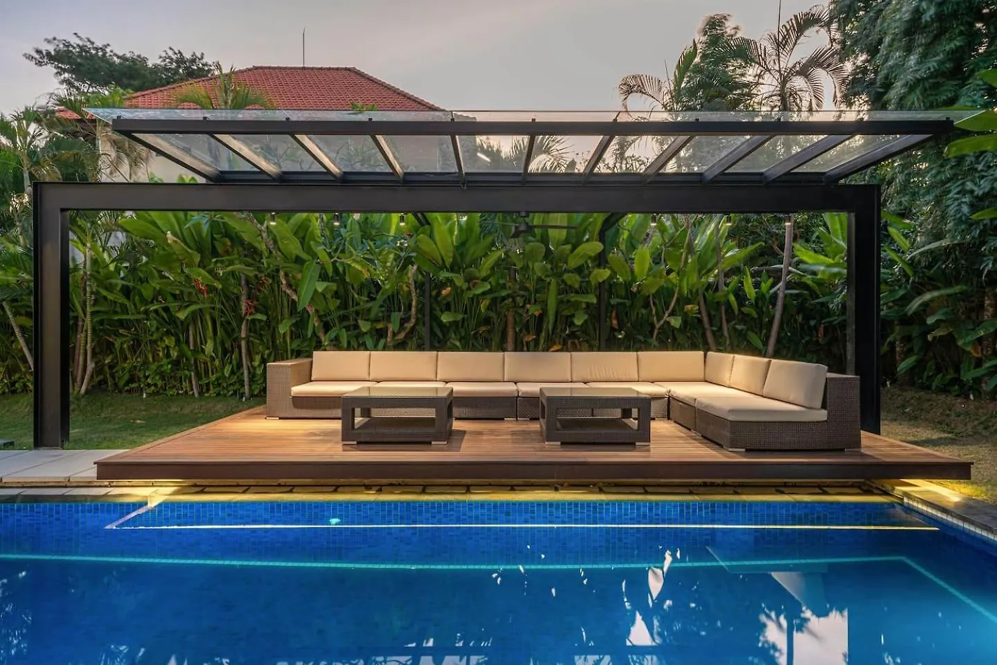 Prázdninový dům Sujiva Estate - Tranquil 5Br Villa W Huge Pool! Seminyak Indonésie