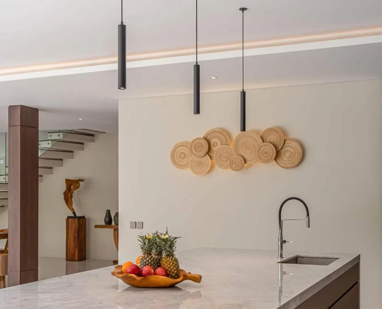 Sujiva Estate - Tranquil 5Br Villa W Huge Pool! Seminyak  Seminyak (Bali)