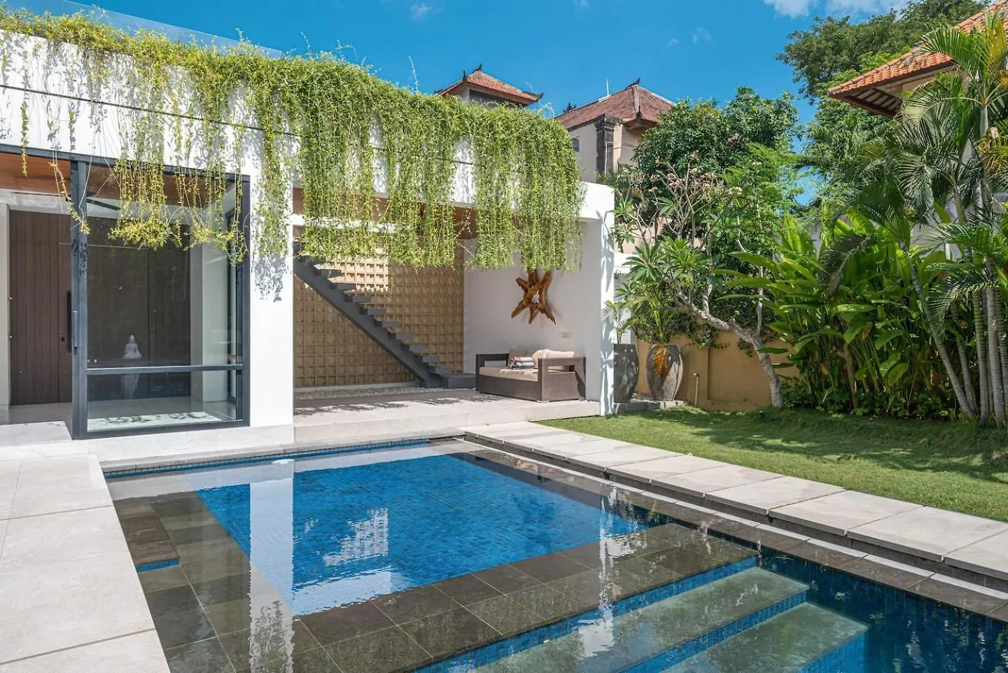 Sujiva Estate - Tranquil 5Br Villa W Huge Pool! Seminyak  Indonesia